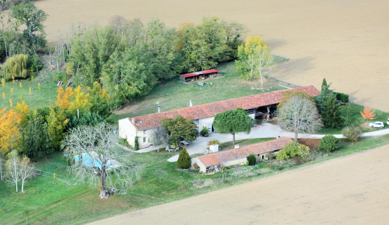 La Ferme Montplaisir Hotel Montesquieu-Volvestre Buitenkant foto
